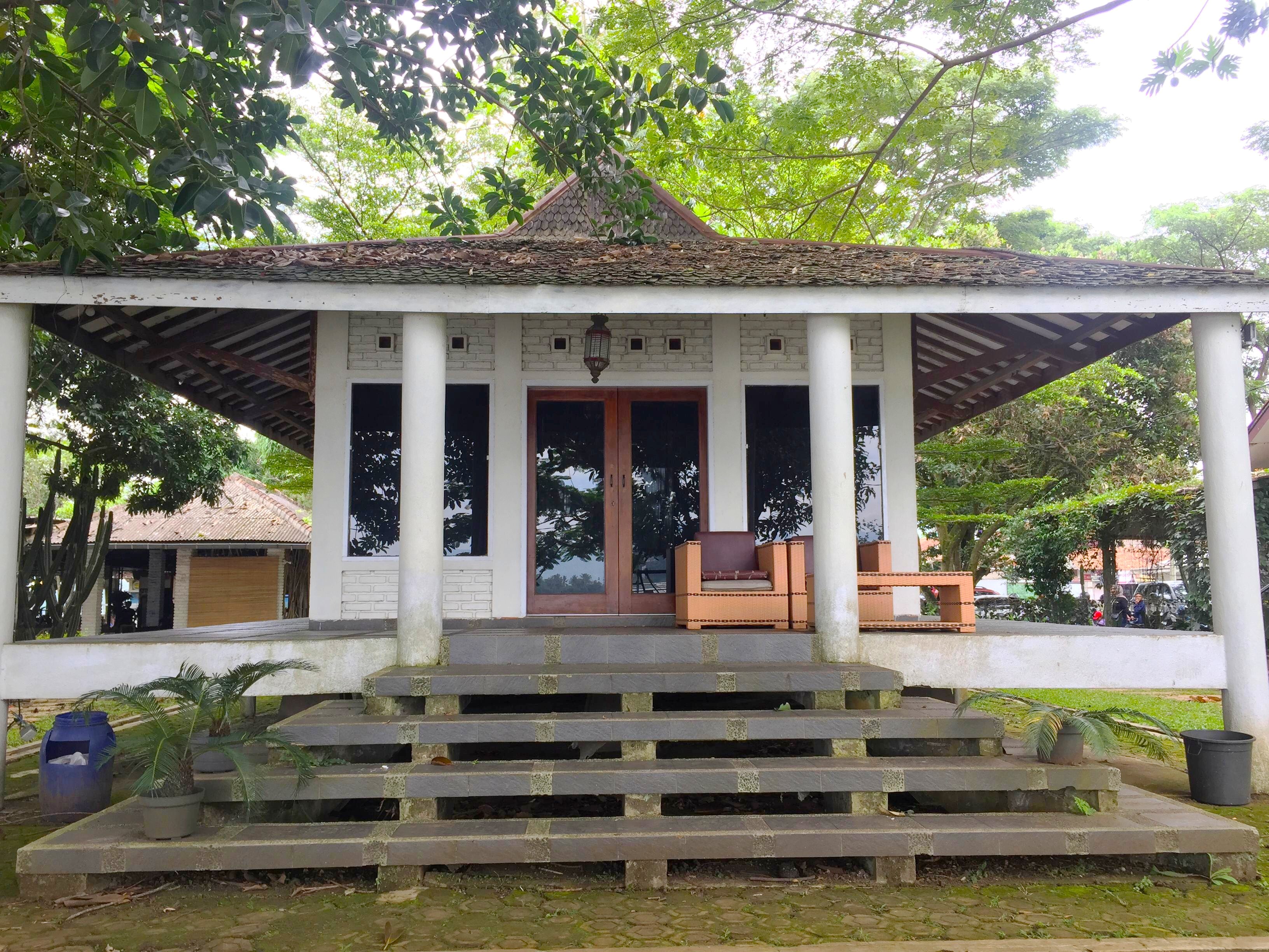 Villa Perancis 1